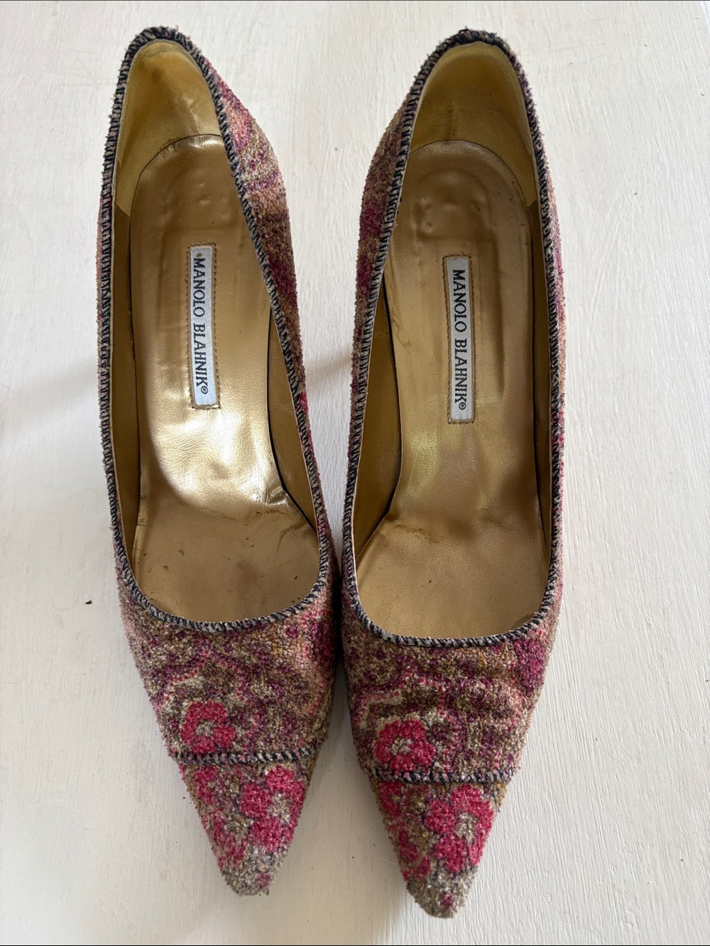 Manolo Blahnik  Floral Tapestry Pointed Pumps
